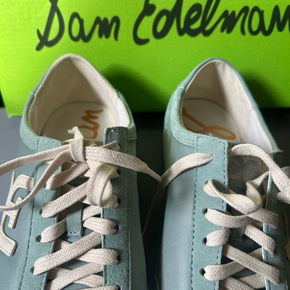 Sam Edelman
Women's Ivey Low Top Sneakers - Picture 6 of 10